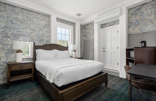 Santa Rosa Bed & Breakfast | Sonoma Holiday Getaway, Wine Country, 1BR Retreat
