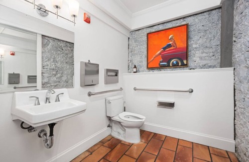 Santa Rosa Bed & Breakfast | Sonoma Stonehouse, King room w/Private Patio