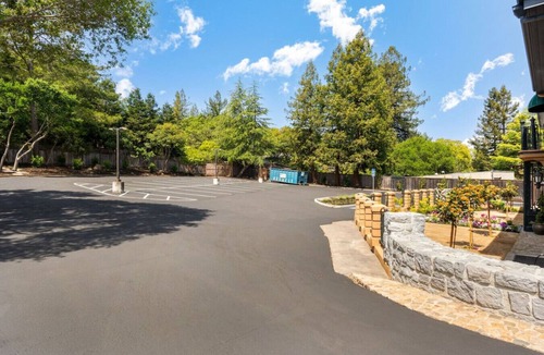 Santa Rosa Apartment | Sonoma Wine Country Escape 1BR Queen Room
