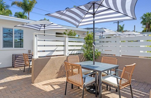 South Oceanside Hotel | South O Bungalow 7 - Premium Double Studio + Patio
