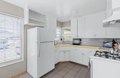 South Park House | South Park Quiet 2bd Close to Downtown + AC