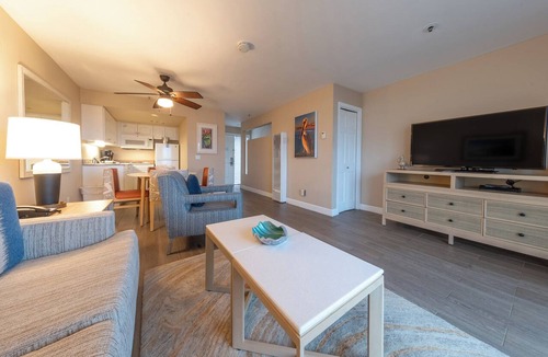 Townsite Condo | Southern California Beach Club