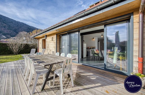 Alex House | 🌄 Spacious 150 m² home with panoramic mountain views – 1,000 m² garden – Between Lake Annecy & the Aravis Mountains