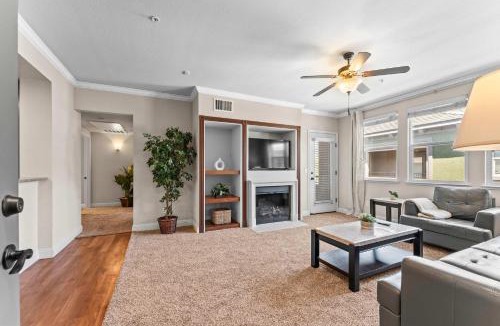 Reno/Tahoe Airport Apartment | Spacious 2BR Reno Suite · Spring Mountain Views