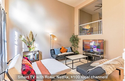 National City House | Spacious 3BR 3Bath Home: Free Garage Parking, WiFi & Laundry + Pets are welcome