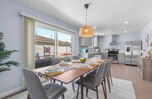 Midway City House | Spacious 4-bedroom house with WiFi, AC in serene Midway City