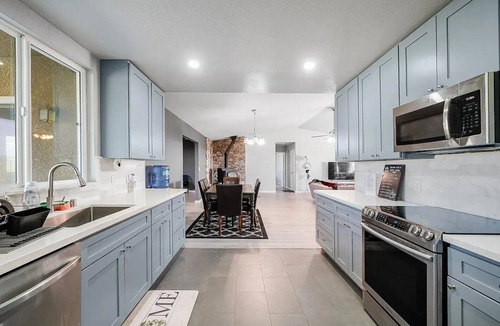Madera County House | Spacious 5-bedroom Meditation/Yoga/Team Building House