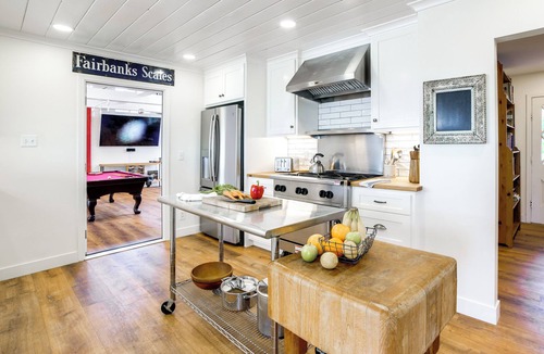 Estates at Canyon Crest House | Spacious Riverside Farmhouse, Perfectly Located