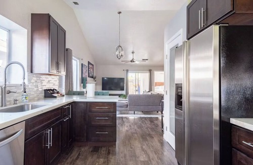 Salida House | Spacious Single Level Home with 2 King Beds Sleeps 8
