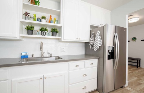 Midway City House | Spacious & Stylish 4BR Home near Huntington Beach