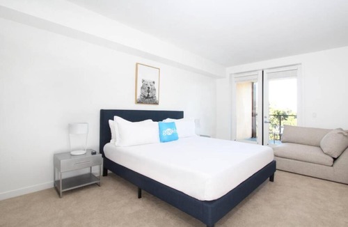 Morse Park Apartment | Spacious & Stylish Sunnyvale 3BR w/ King-Size Beds