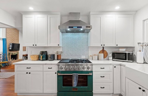 Pinole House | Spacious & updated pet friendly house near San Francisco!