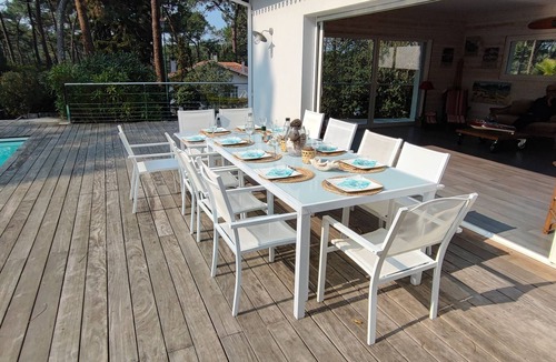Arcachon Villa | Spacious villa, sunny, heated pool in Arcachon le Moulleau