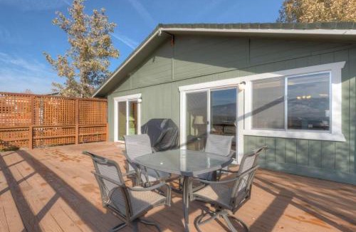 Northeast Reno House | Special Rates-Skyline Escape-Reno-UNR-Tahoe