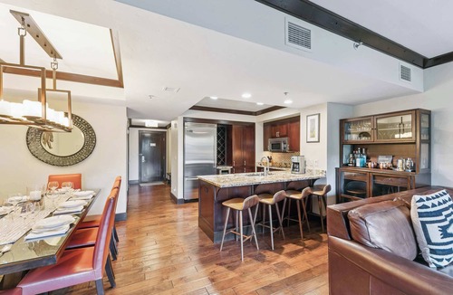 Truckee Condo | Spectacular Luxurious Mid- Mountain four bedroom at the Ritz-Carlton Northstar