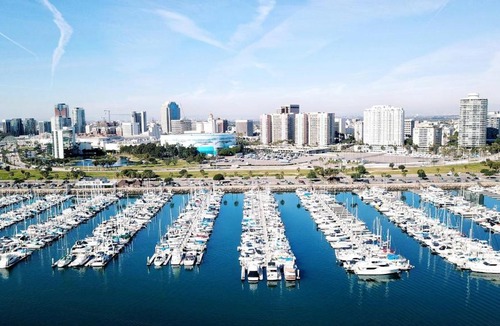 Waterfront Apartment | Splendid Executive Suites