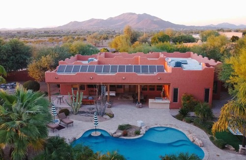 Desert Hills House | Sprawling Arizona Oasis w/Dream Backyard
