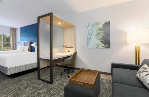 Truckee Hotel | SpringHill Suites by Marriott Truckee Lake Tahoe