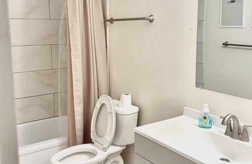 Reno/Tahoe Airport Condo | Steps to Virginia Lake Modern Condo near Midtown