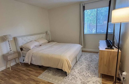 Reno/Tahoe Airport Condo | Steps to Virginia Lake Modern Condo near Midtown