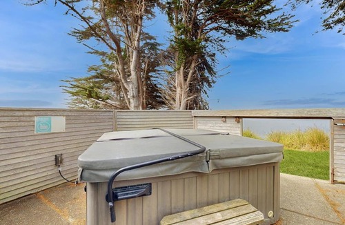 Stewarts Point House | Stoney House