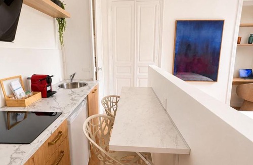 Chatellerault Apartment | Studio élégant - Centre-ville - Gare à 500 m - Fibre