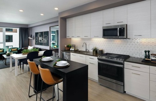 Sunnyvale Condo | Stunning 1BR Condo at Savoy w Fitness Room & Pool