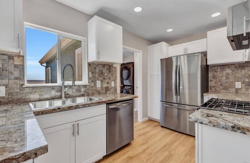 Vallejo House | Stunning Bay Views in Safe Neighborhood
