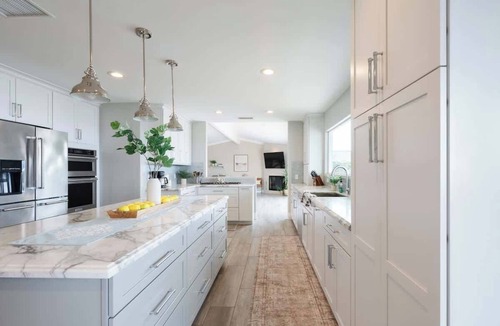 Bay Park House | Stunning Bay Views! Luxury Outdoor Living | HotTub