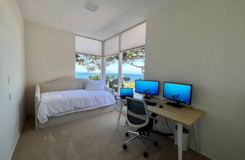 Village of La Jolla House | Stunning Luxury Oceanfront La Jolla Home!