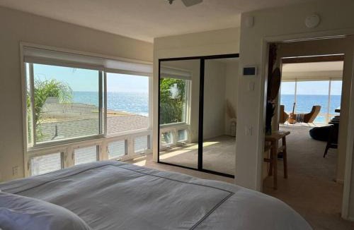 Village of La Jolla House | Stunning Luxury Oceanfront La Jolla Home!