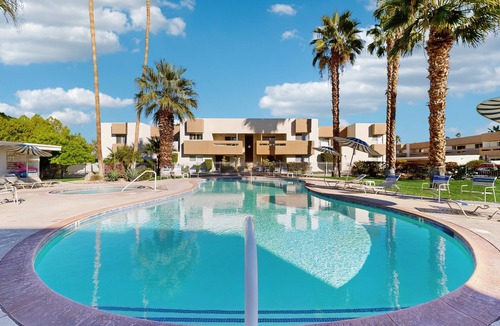 Baristo Condo | Stylish, Dog-Friendly Condo w/Grill, shared Pool and Spa - Close to Downtown