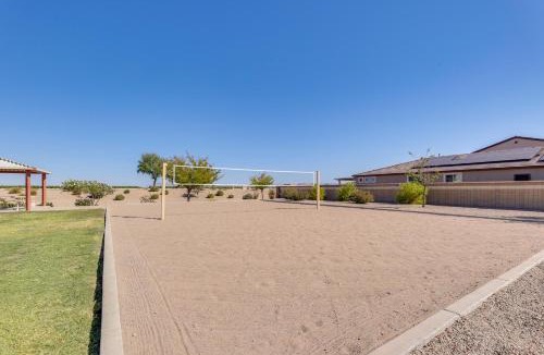 Florence House | Suburban Family Home 7 Mi to Poston Butte Preserve
