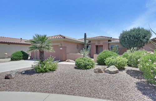 Surprise House | SUMMER SPECIAL BEAUTIFUL HOME/ONE OF SEVERAL/GOLF CART/CULDESAC/PRIVATE YARD
