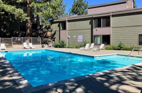Mammoth Lakes Apartment | Summit 80