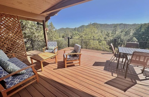 Prescott House | Summit Lodge- Sleeps 10, 4 Full Bath, Pet Friendly