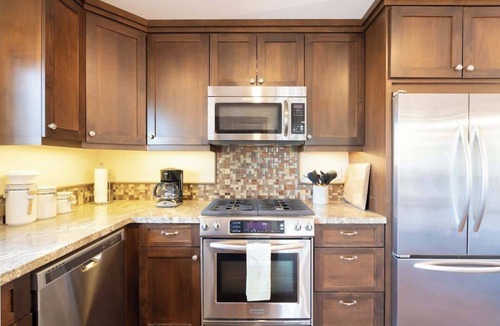 Point Loma Heights Apartment | Sun-Filled Ocean Beach Retreat w/Patio Deck & BBQ