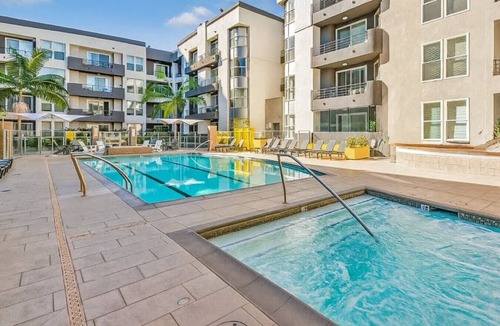 Marina del Rey Apartment | Sunny 3BD/3BTH in Marina Del Rey! Near LAX