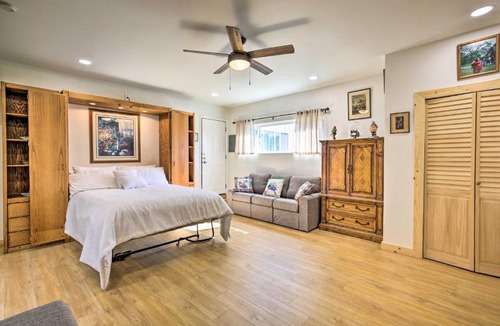 Lincoln Acres Apartment | Sunny Bonita Studio ~ 5 Mi to Historic Dtwn!