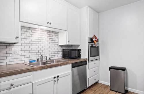 Point Loma Heights Apartment | Sunny Condo Steps from Sand