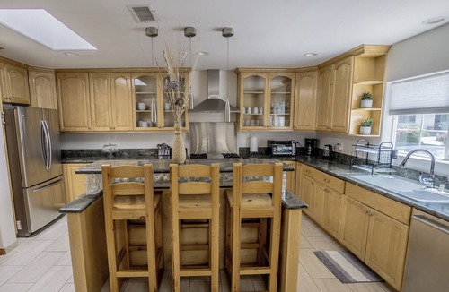 Encino House | Sunny Home Encino
