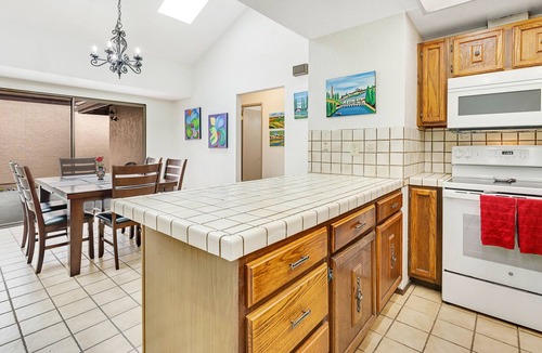 La Selva Beach House | Sunny ranch near beach with two courtyards & washer/dryer - dog-friendly