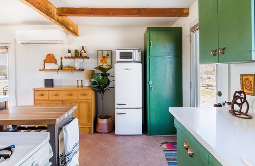 Yucca Valley House | Sunset Showdown: A cozy cabin with hot tub and firepit, fenced in yard