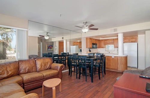Imperial Beach Condo | SUPER FAMILY VACATION CONDO - 3 Bedroom Oceanfront with Heated pool