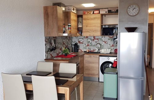 Thollon-les-Memises Apartment | SUPERB APARTMENT. T2 3 ETOILES THOLLON LES MEMISES, SKI SLOPES, LAKE VIEW