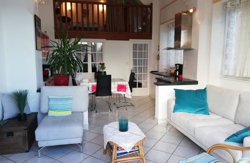 Perros-Guirec Apartment | * Superb sea view * in a 4-room comfort apartment, direct access to the beach, park, wifi