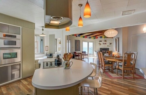 Gualala House | Surf Watch by RedAwning