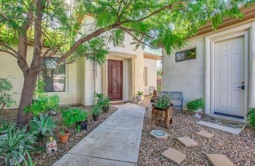 Litchfield Park House | Sweet Casita with Private Courtyard and Fire Pit! home