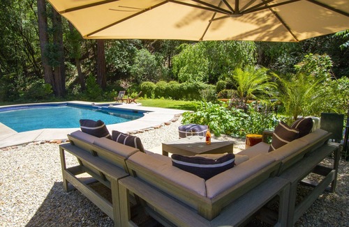 Guerneville House | Sweetwater Ranch ~ Updated Victorian with Pool