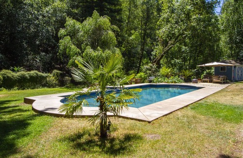 Guerneville House | Sweetwater Ranch ~ Updated Victorian with Pool